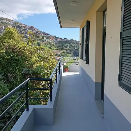 Yellow Owl Ii Bedroom Ii * Campanário