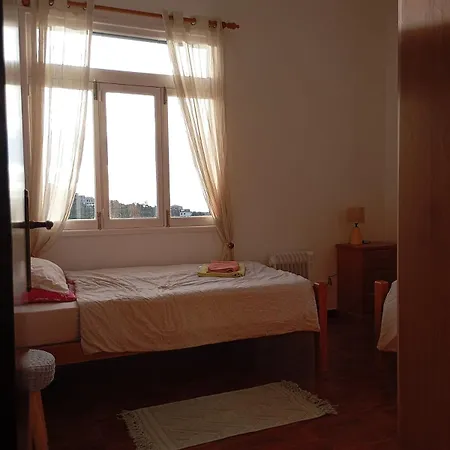 Yellow Owl Ii Bedroom Ii * Campanário