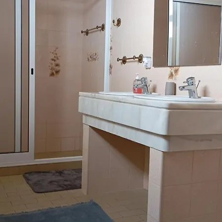 Yellow Owl Ii Bedroom Ii *