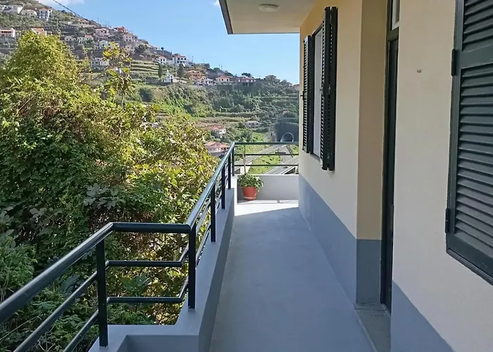 Yellow Owl Ii Bedroom Ii * Campanário